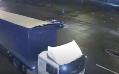 В Киеве пьяный водитель влетел в грузовик