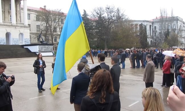 Сергей Кислица,Репрессии против украинцев в Крыму,Украинские паспорта в Крыму