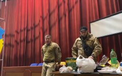Запорожский облсовет «захватили» неизвестные с оружием: видео