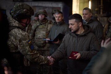 Володимир Зеленський у Бахмуті, фото