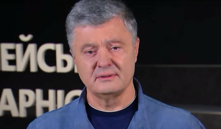 Порошенко вызывали в суд из-за иска Суркиса: известна дата