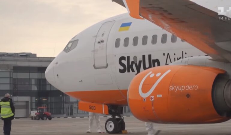 SkyUp, Украина, Россия, Николенко Олег, МИД, Кишинев, отмена рейсов
