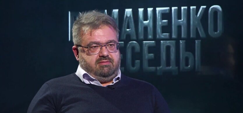 Владислав Акулов-Муратов