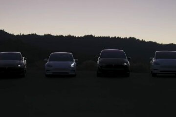Автомобили Tesla, "исполнили" Щерик, "Tesla" - S3XY