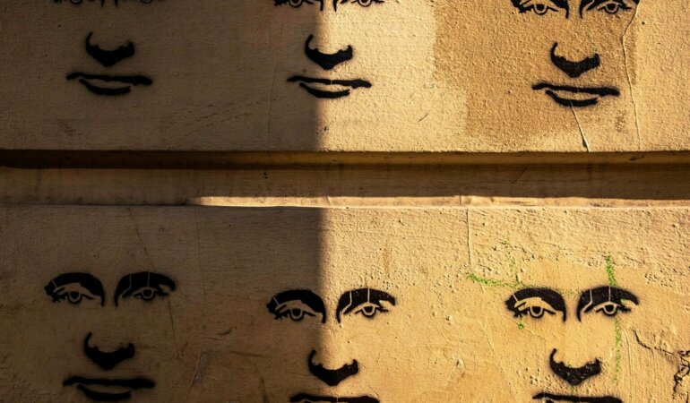 Пропаганда создает мир, но в головах