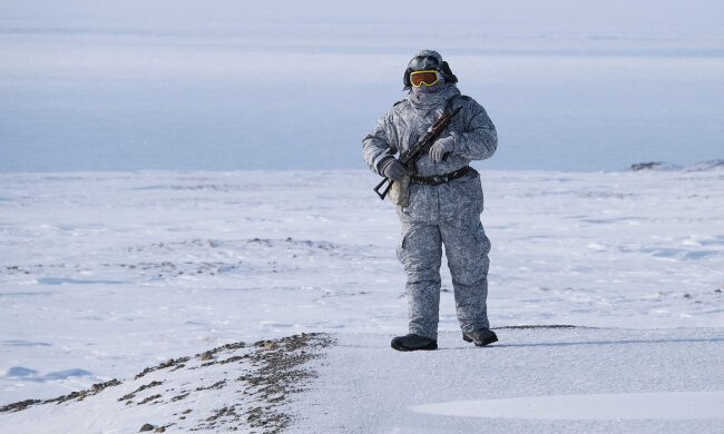 Военные в Арктике