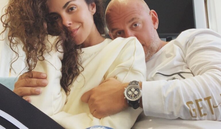 Каменских прокомментировала откровенный клип Потапа