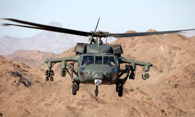 Вертолет Black Hawk