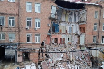 Обвал здания в Харькове, видео
