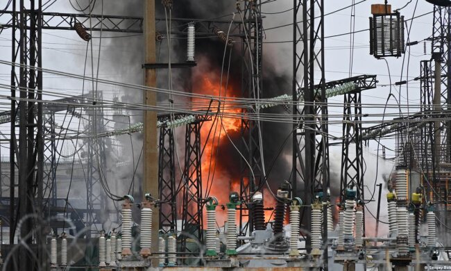 Удары по энергетике Украины / Фото: Sergey Bobok/AFP
