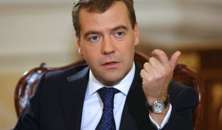 Дмитрий Медведев
