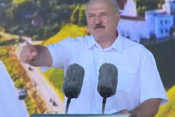 Александр Лукашенко,Выборы президента Беларуси,военные учения в Гродно