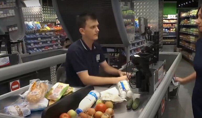 Услуга "Деньги на кассе",ПриватБанк,снять наличные в магазине