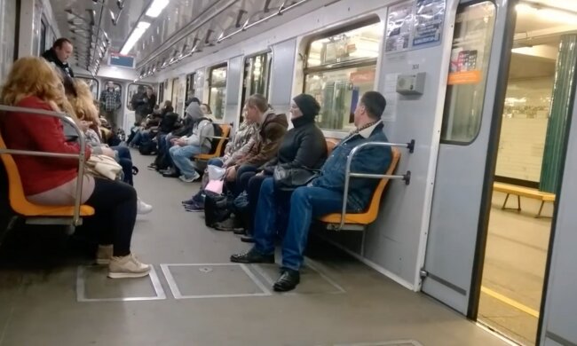 Метро в Киеве, метро в украине, закрытие метро, карантин в украине, нарушение карантина