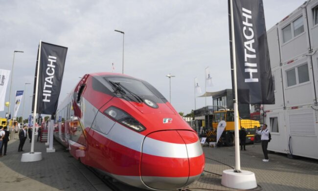 Новейшая модель высокоскоростного поезда ETR1000 компании Hitachi