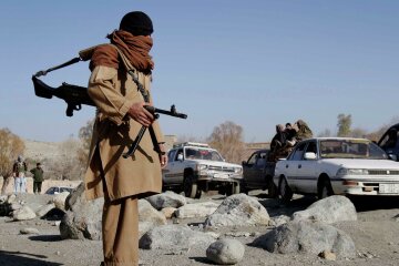 Боец Талибана в Афганистане