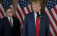 Дональд Трамп и Майк Джонсон