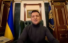 Зеленский тепло поблагодарил Макрона за помощь с вакциной от COVID-19