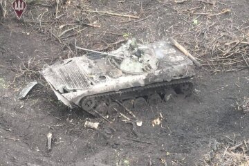 Розбита бронетехніка РФ в Україні