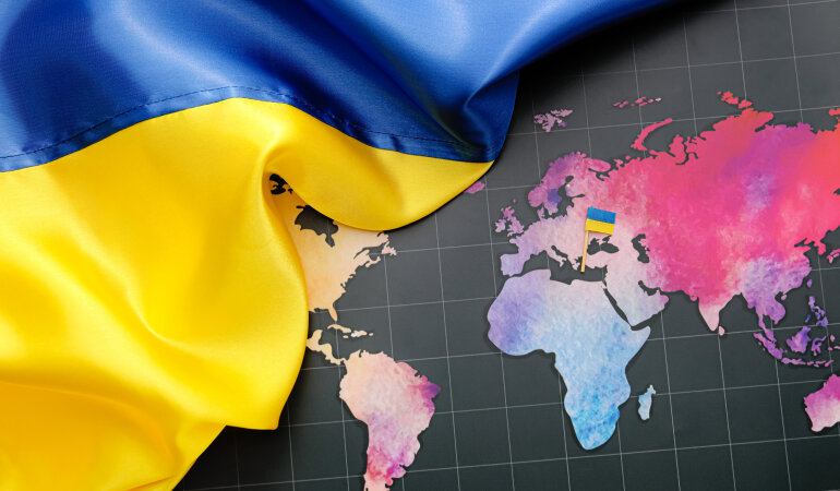 Флаг Украины на карте мира