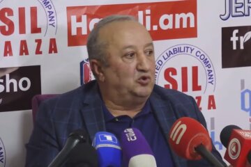 Мовсес Акопян, война за Нагорный Карабах, Армения и Азербайджан