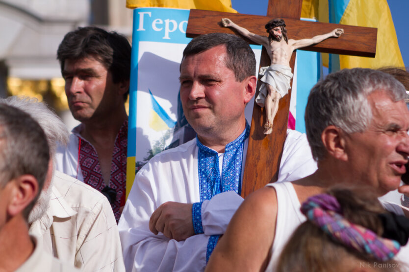 Лица протеста.  Акция протеста 18 июля 2013 года в Киеве