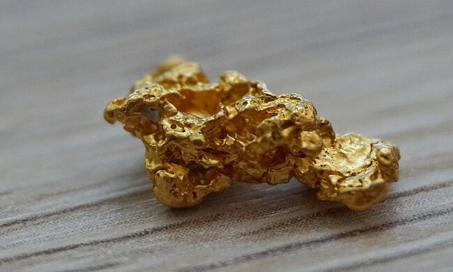 Золотой самородок / Фото: Pixabay