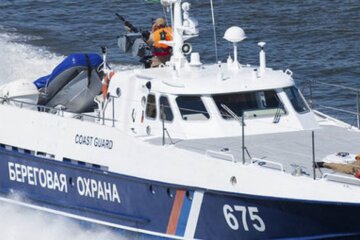 ФСБ устроила провокацию против ВМСУ в Азовском море: "пришлось предупредить о готовности применить оружие"