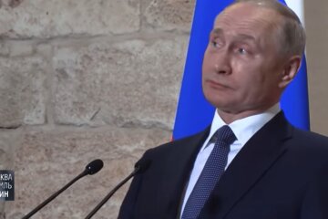 Путин отомстил крымчанам, не принявшим гражданство России