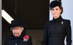 Елизавета II и Кейт Миддлтон