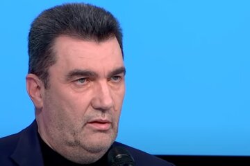 Алексей Данилов, санкции, Виктор Медведчук
