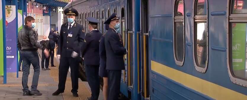 Укрзализныця запускает продажу билетов в плацкартные вагоны,Иван Юрик,купить билет на поезд