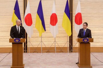 Японія надасть Україні грант у $4,7 млрд вже до кінця місяця