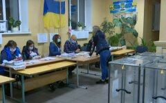 В Украине проходят выборы в двух округах