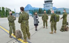 Канадские военные инструкторы