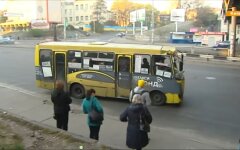 Маршрутки в Киеве, Константин Усов, разрыв договоров с перевозчиками