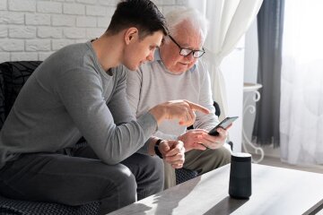 Алименты родителям / Фото: Freepik