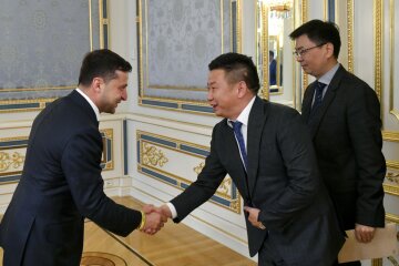 Владимир Зеленский и Китай