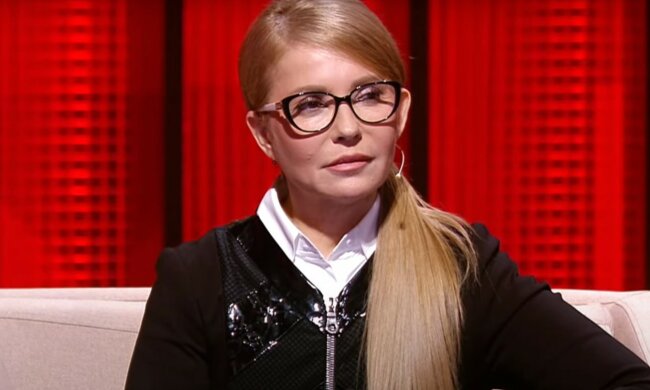 Тимошенко угрожает подать иск в КС из-за меморандума с МВФ