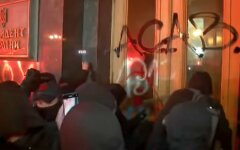 У Зеленского отреагировали на акцию сторонников Стерненко под ОП