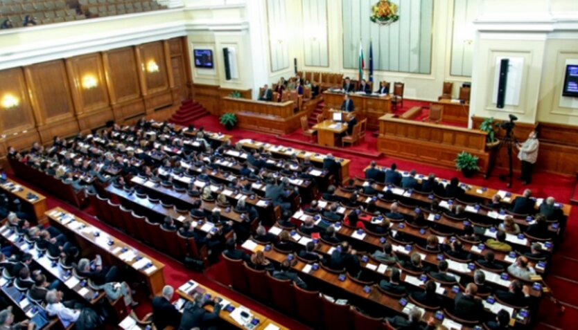 Парламент Болгарии