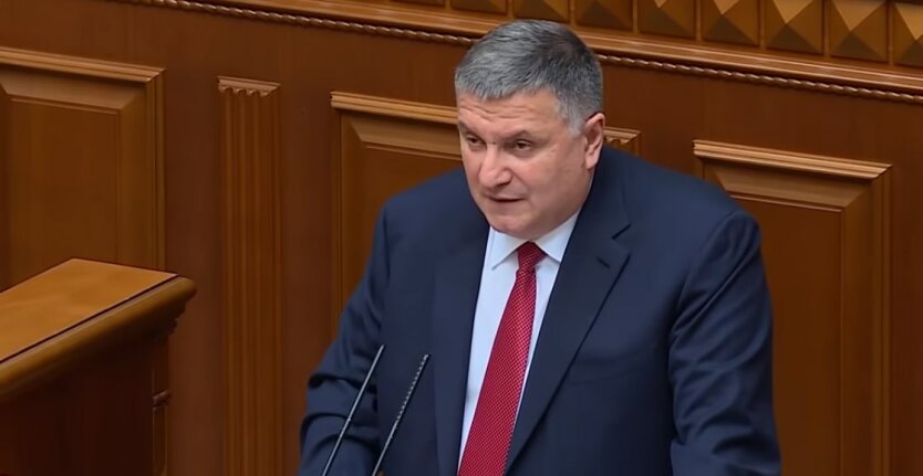 Глава МВД Арсен Аваков, отставка авакова, вступление авакова в раде