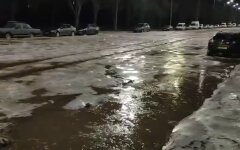 В Киеве прорвало водопровод