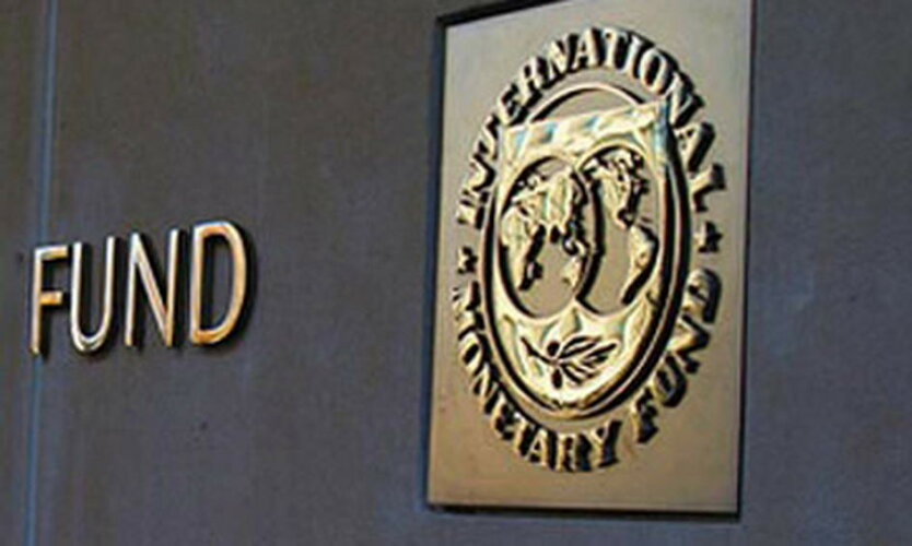 МВФ считает, что Украине не светит экономический рост в 2013 году