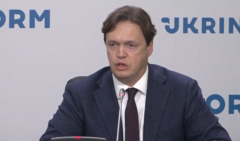 Дмитрий Сенниченко, подал в отставку, Фонд госимущества