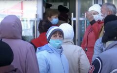Украинцы смогут выходить на пенсию в любом возрасте: названо условие