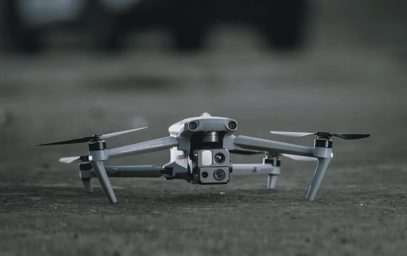 Квадрокоптер AUTEL EVO Max 4T