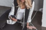 Использование телефона на зарядке
