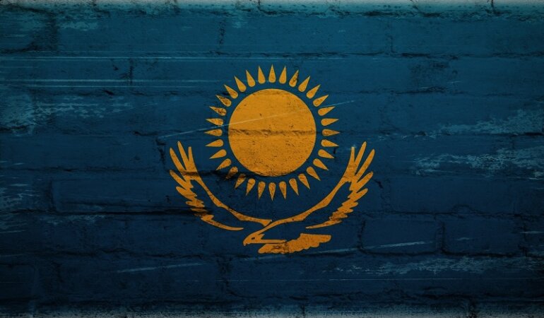 Казахстан флаг