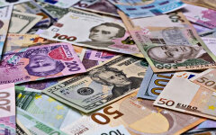 Гривны, доллары, евро